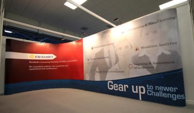 EXCELSOFT popup display by Aris Design